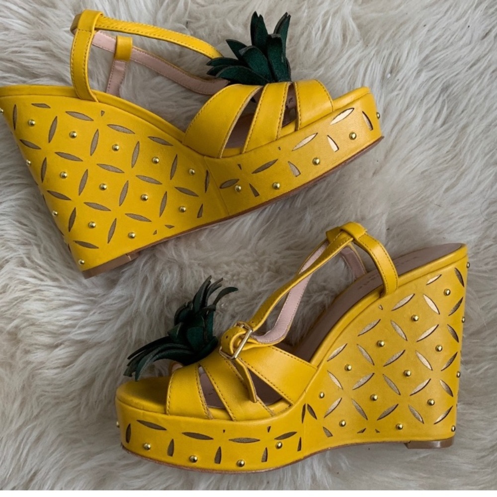 Kate Spade 🍍Pineapple Wedges 🍍